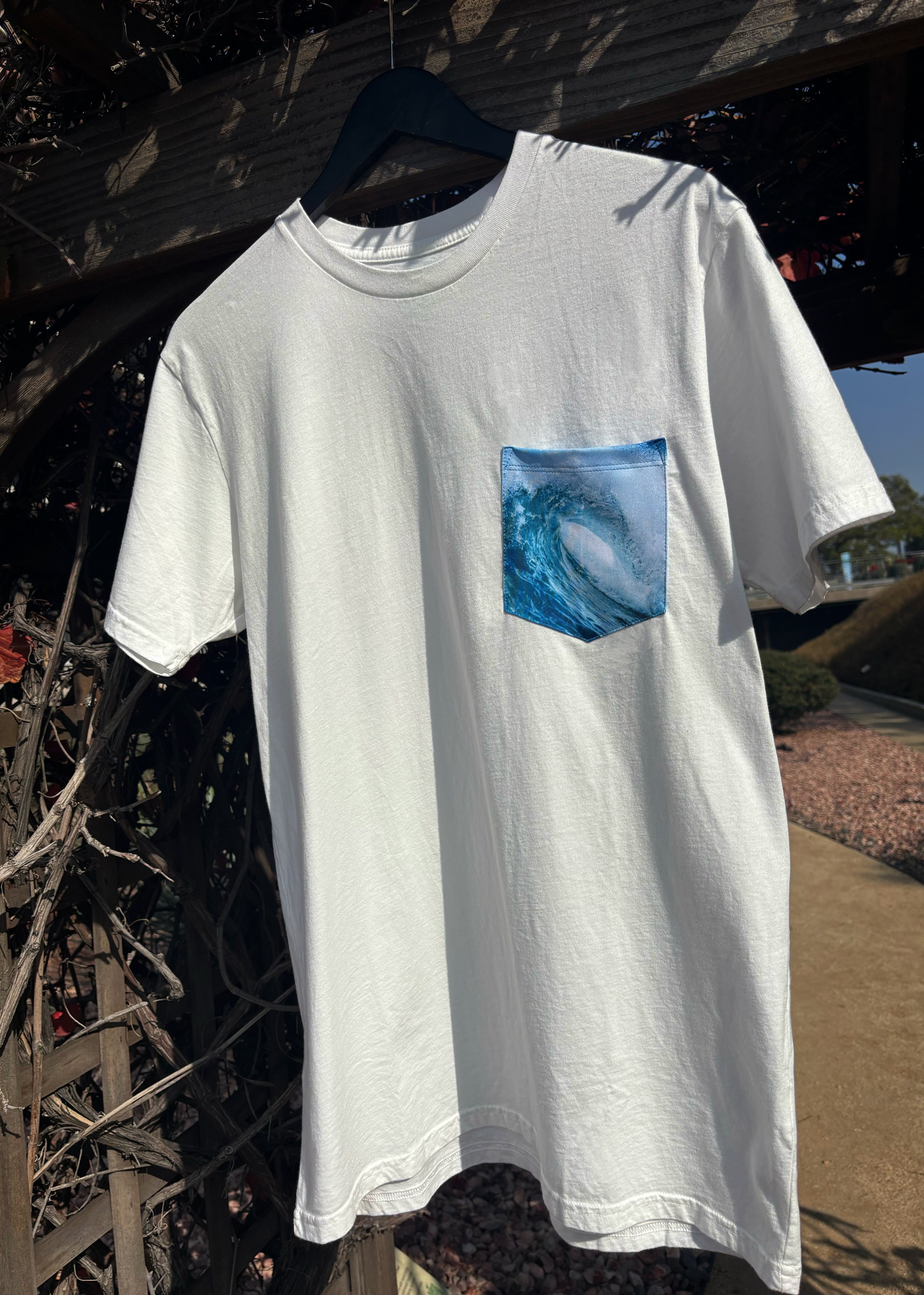 Wave Pocket Tee
