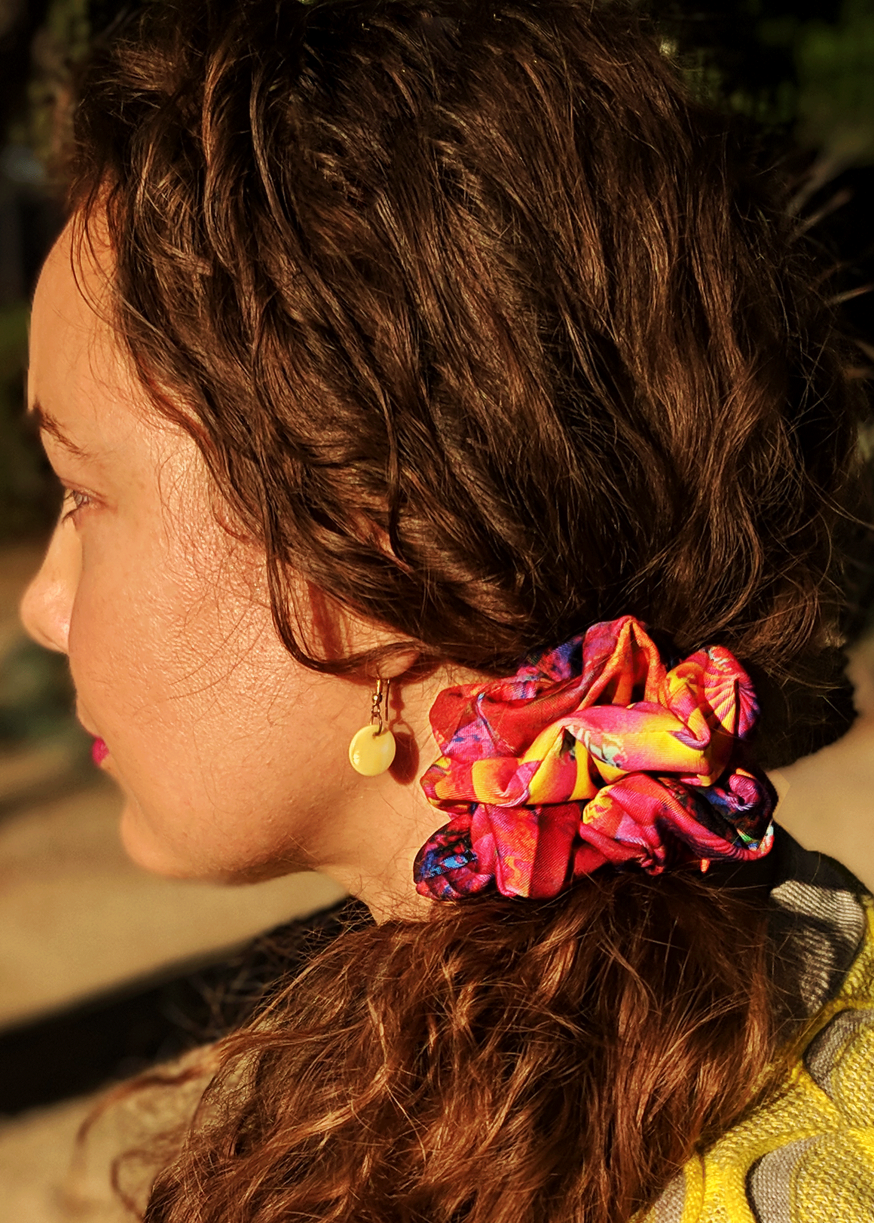 10,000 Mics Scrunchie